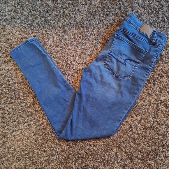 AMERICAN EAGLE JEANS!!!! - Picture 4 of 5